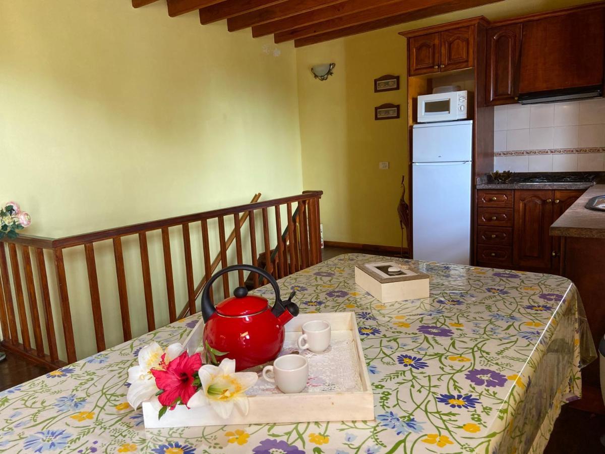 Casas Rurales Tio Antonio Las Rosas  Bagian luar foto